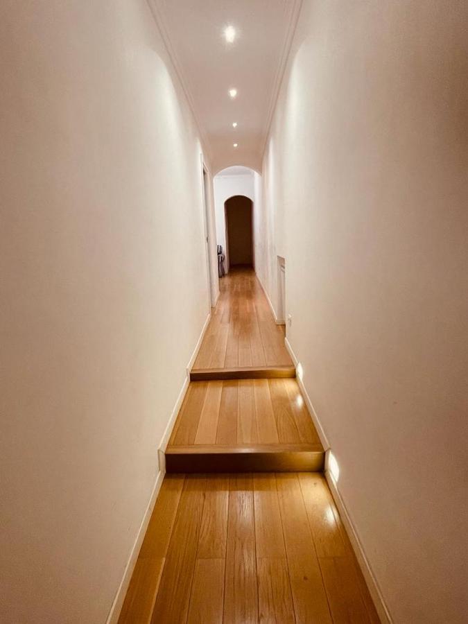 Trevi Fountain Modern Apartment โรม ภายนอก รูปภาพ
