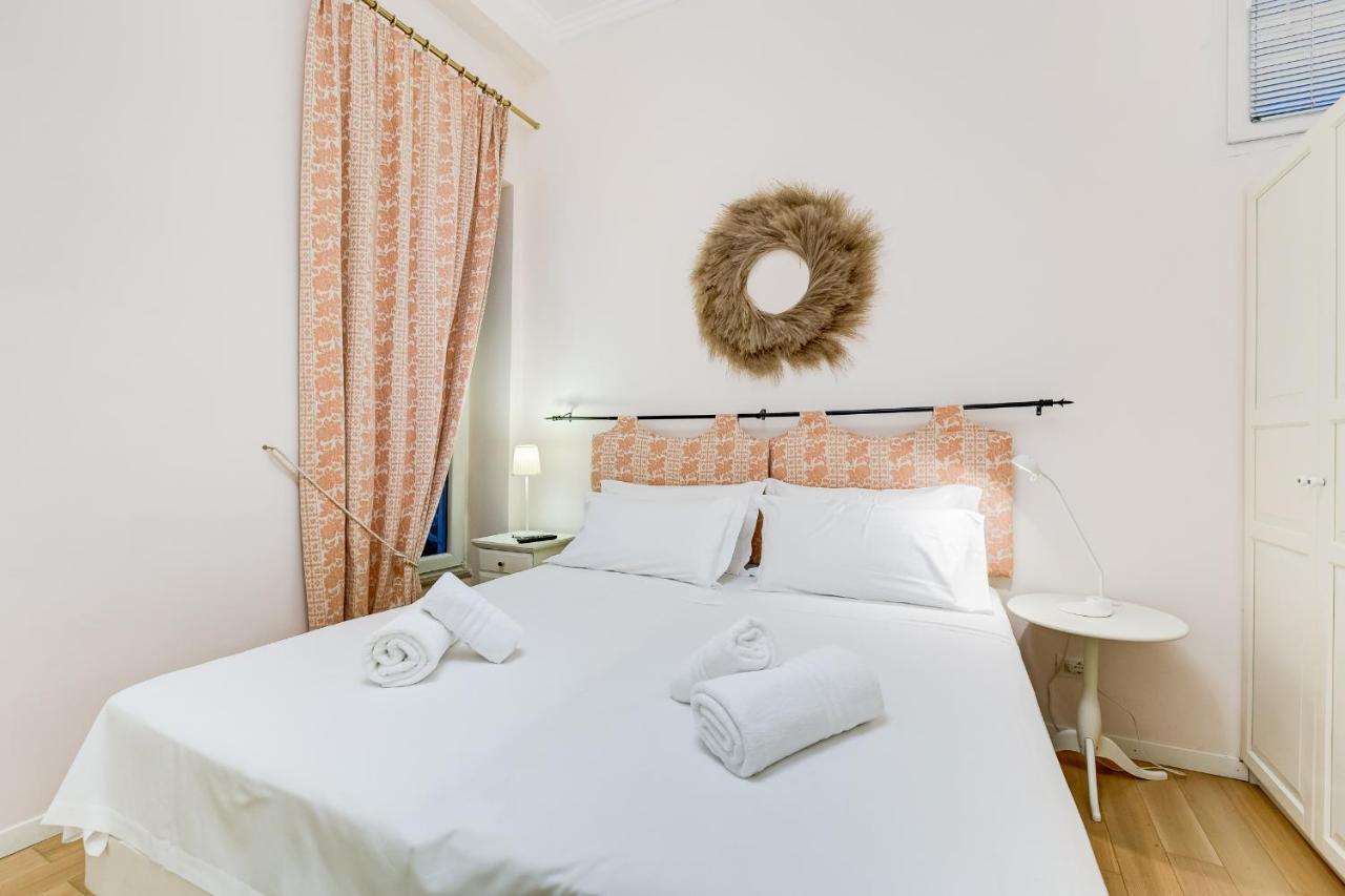 Trevi Fountain Modern Apartment โรม ภายนอก รูปภาพ